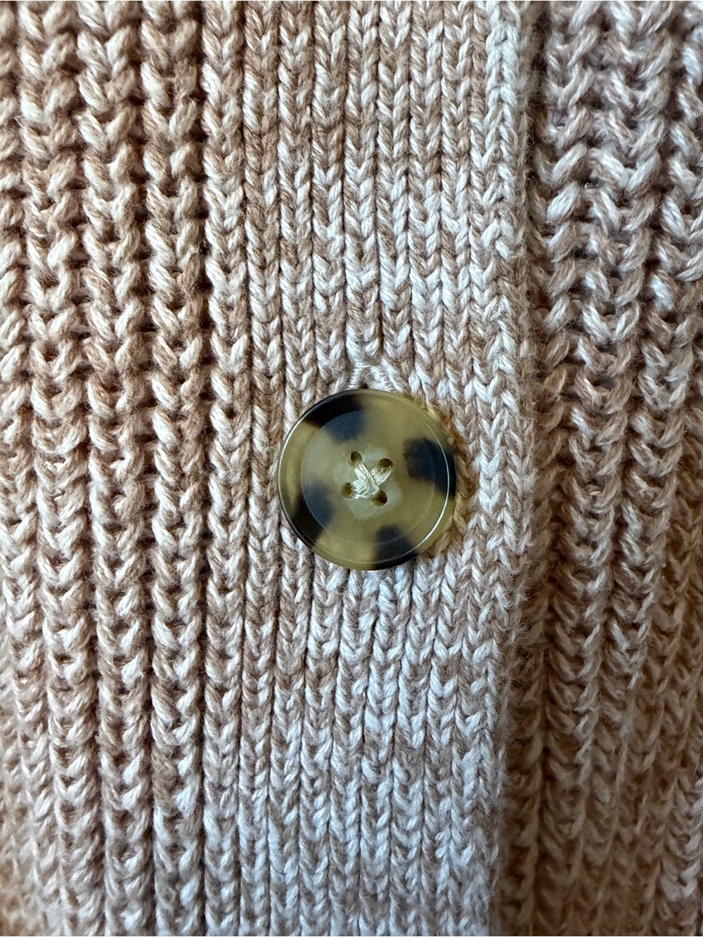 GAP Dusty Rose V-Neck Button Front Cardigan - Picture 3 of 10